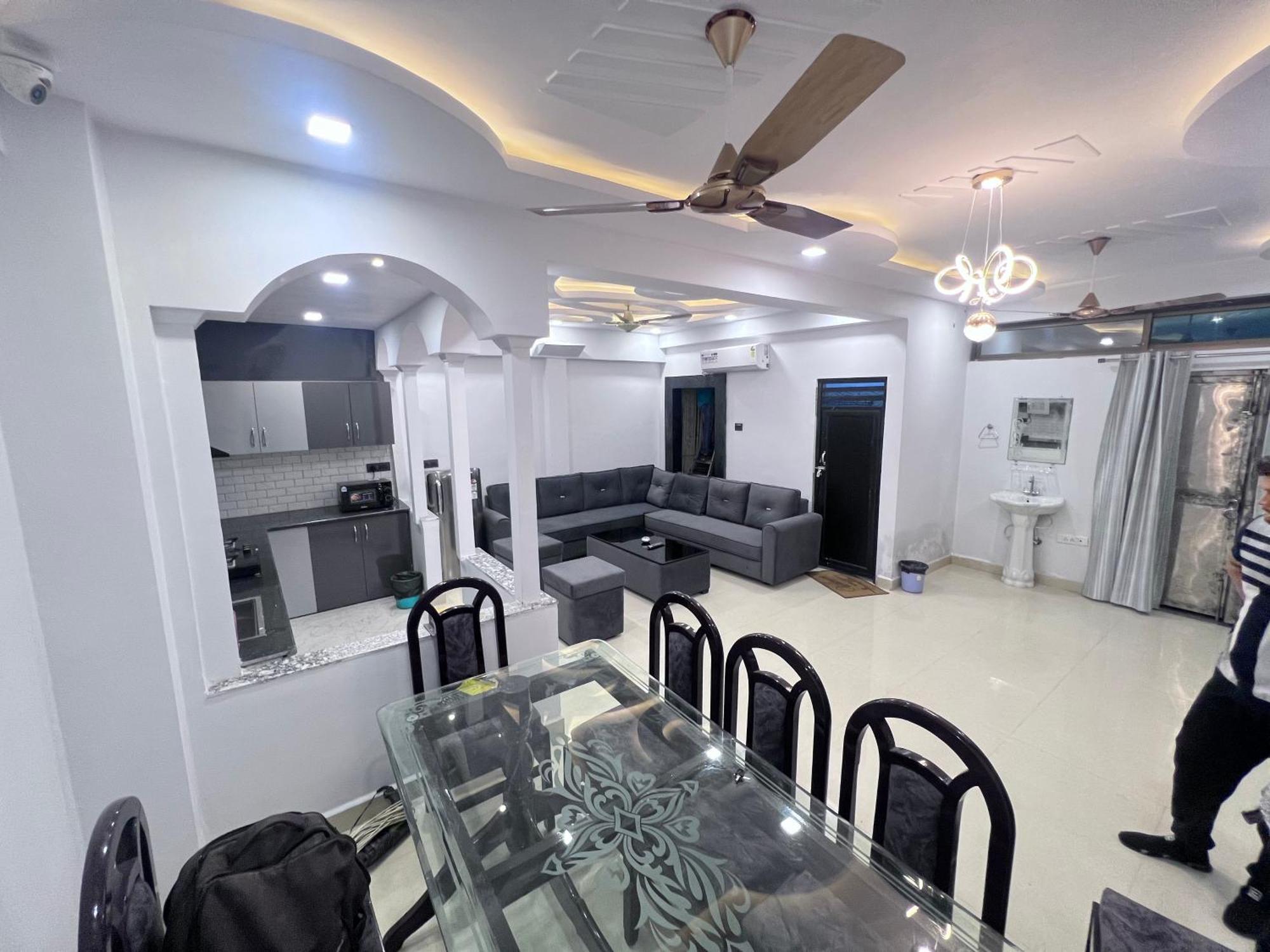 J K Apartment Allāhābād Junction Exteriér fotografie